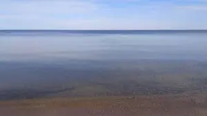 Aava meri, tyhjä horisontti